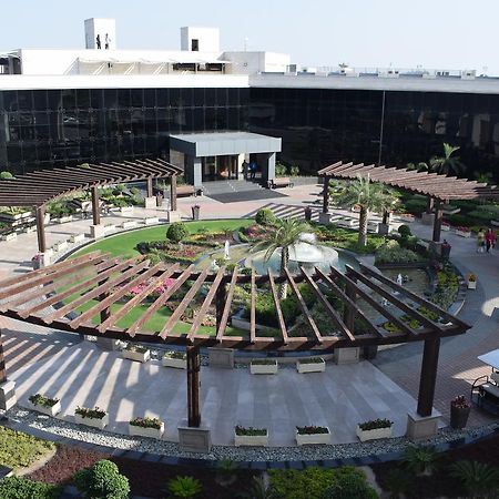 فندق Defence Raya Golf & Country Club لاهور المظهر الخارجي الصورة